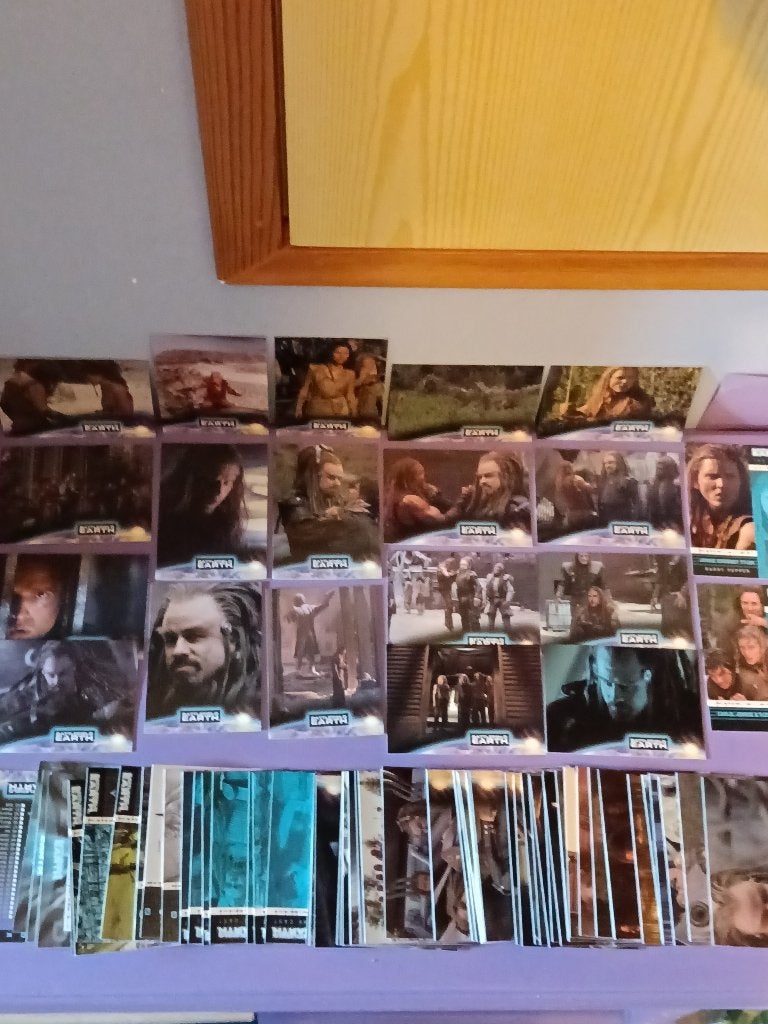 90 battlefield earth kaarten + 3 power Decks., Collections, Enlèvement ou Envoi, Comme neuf, Film, Photo ou Carte