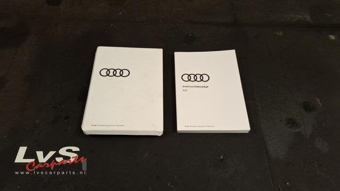 Livret d'instructions d'un Audi A3, Autos : Pièces & Accessoires, -, 3 mois de garantie, Audi, Utilisé