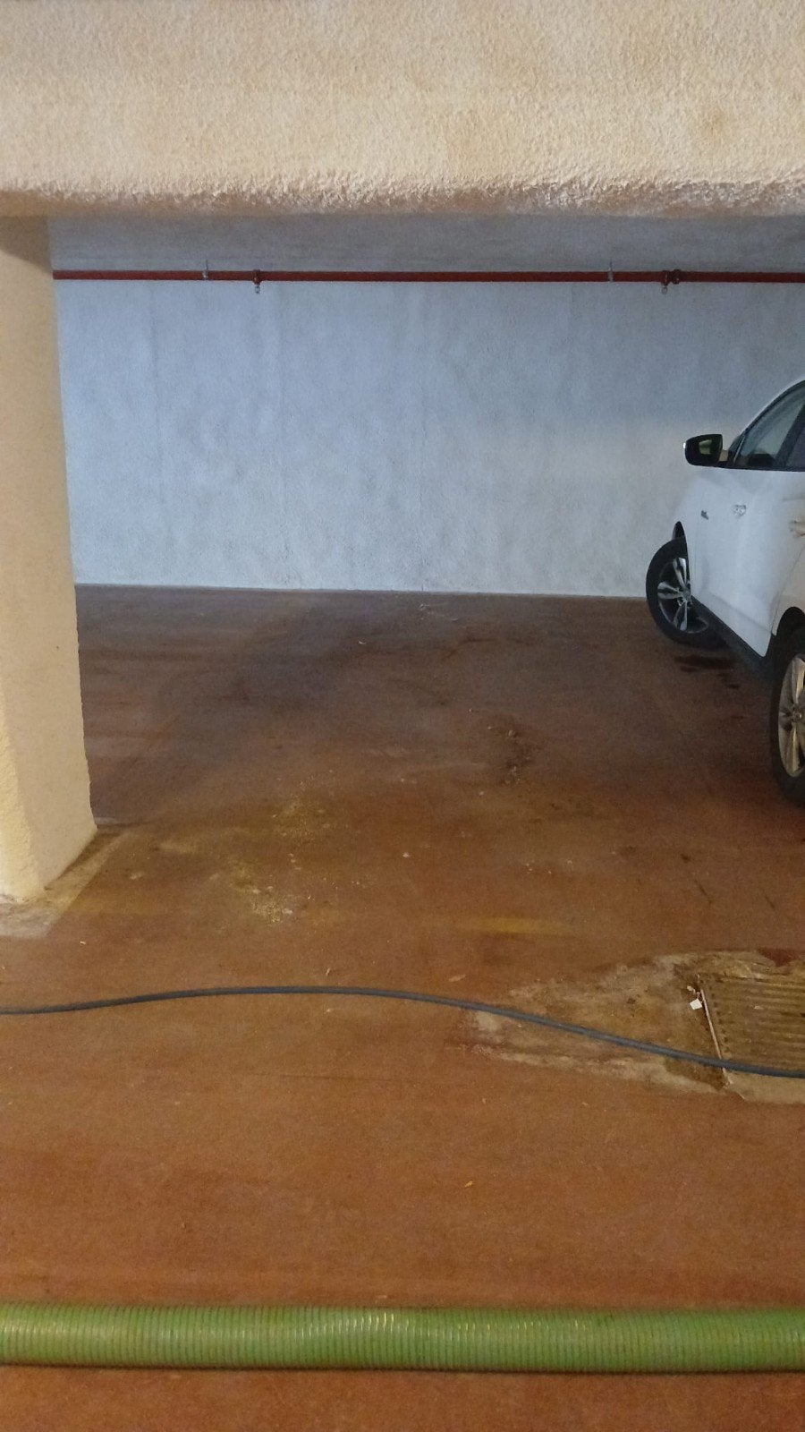 open garage box.. Edward de denestraat 4 bus 35 Assebroek, Immo, Bruges