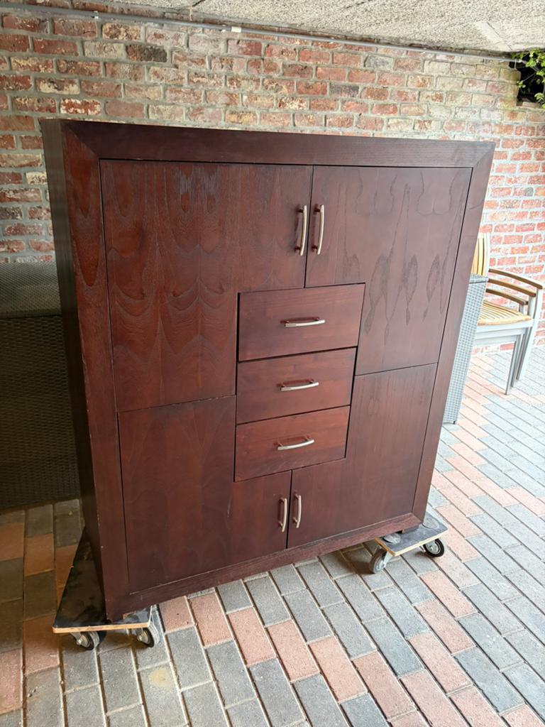 Gratis Massieve kast, Huis en Inrichting, Ophalen, Gebruikt