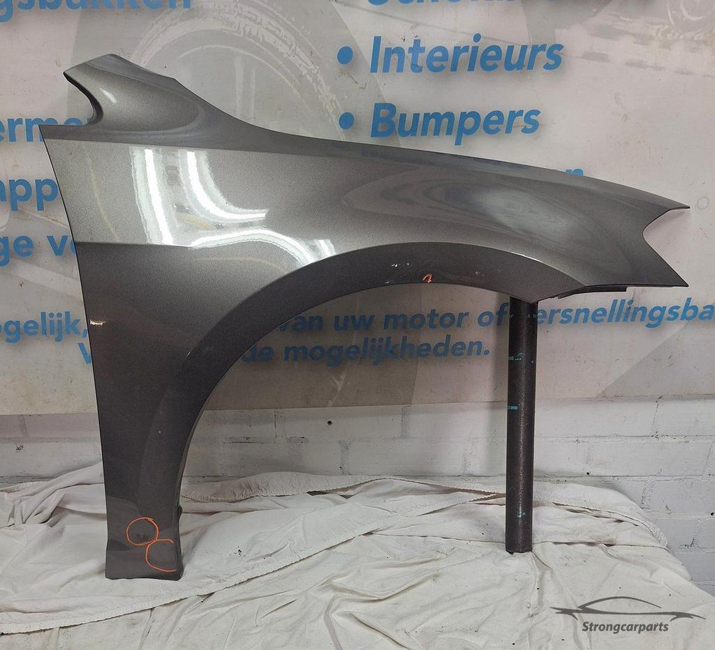 Voorscherm Spartbord rechts VW Golf 7 VII ORIGINEEL 5G082110, Autos : Pièces & Accessoires, Carrosserie & Tôlerie, Garde-boue