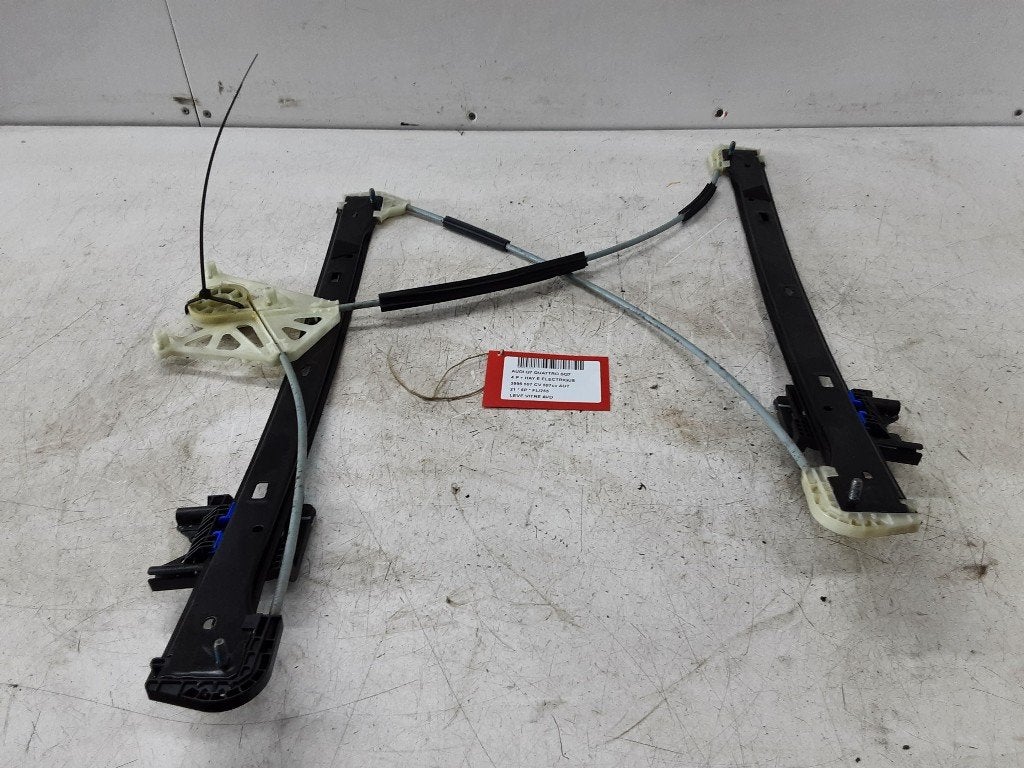 RAAMMECHANIEK RECHTS VOOR Audi SQ7 (4MB / 4MG) (4M0837462A), Info@audi.de, Audi, Audi AG, Gebruikt