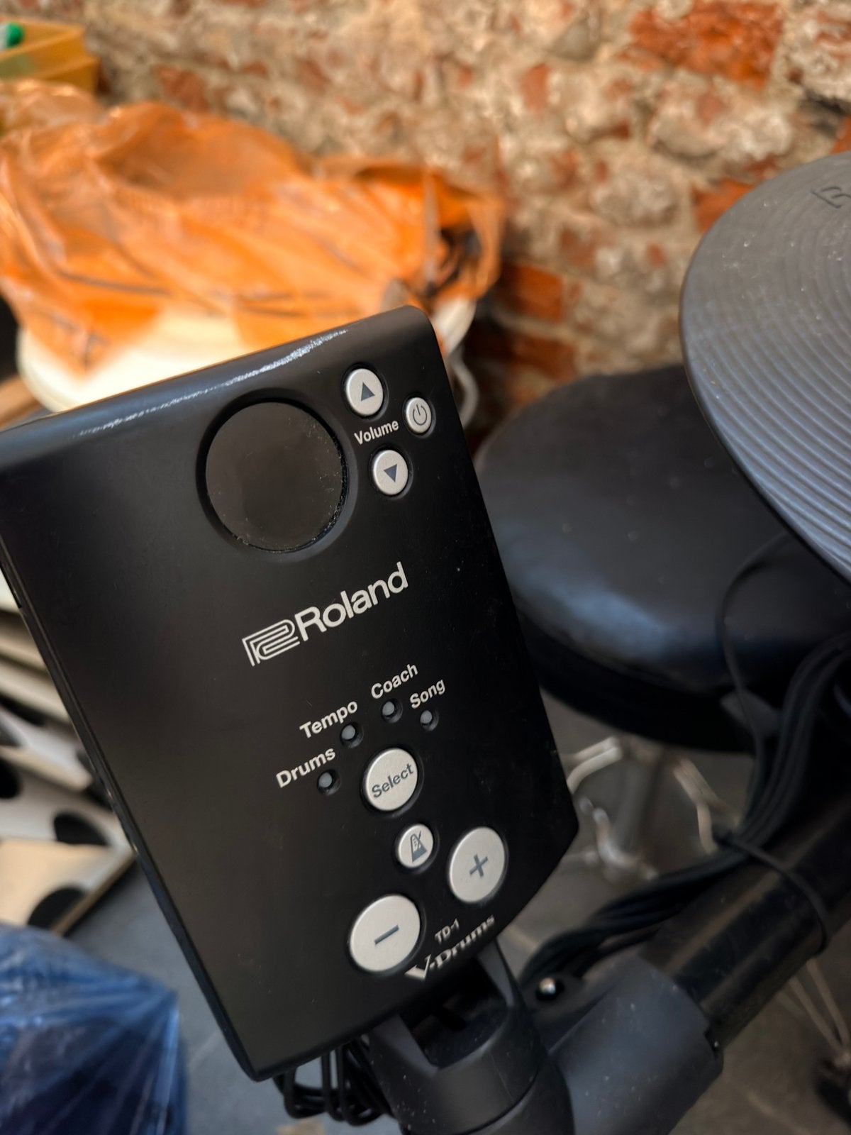 Roland TD-1 drums, Muziek en Instrumenten, Percussie, Ophalen, Gebruikt