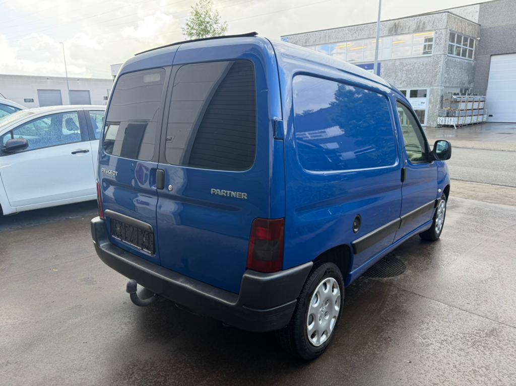 Peugeot partner LV 1.9 D, Auto's, Bedrijf, Te koop, Centrale vergrendeling, Peugeot