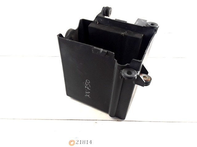 XV750 1988 - 1998 Yamaha Batterijbak D1-40140