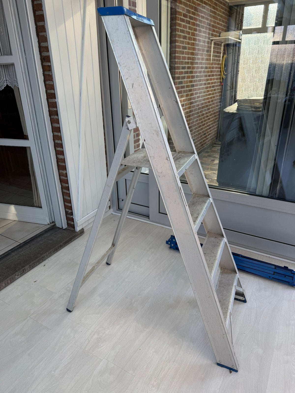 Aluminium trapladder, Doe-het-zelf en Bouw, Ophalen, Gebruikt
