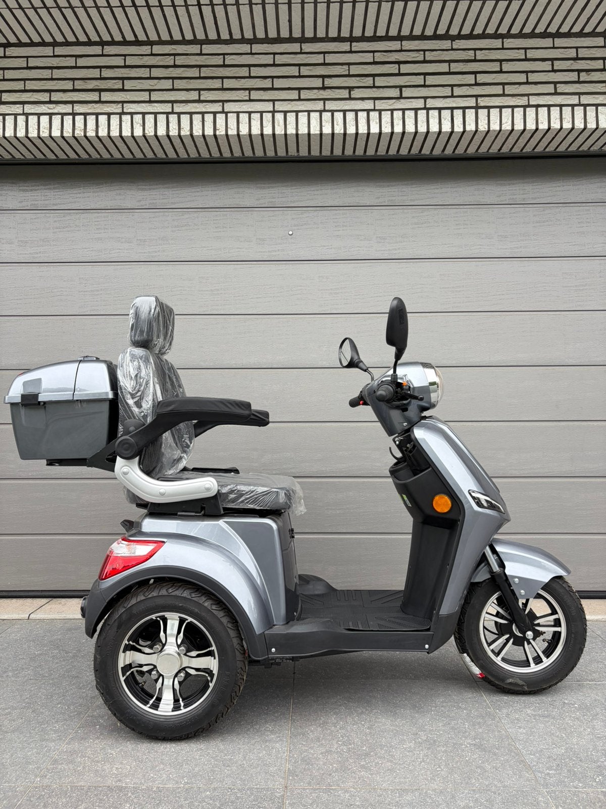 Scootmobiel 25 km/h Rolektro elektrische scooter ( Nieuw ), Ophalen of Verzenden, Inklapbaar, Nieuw, Elektrische rolstoel