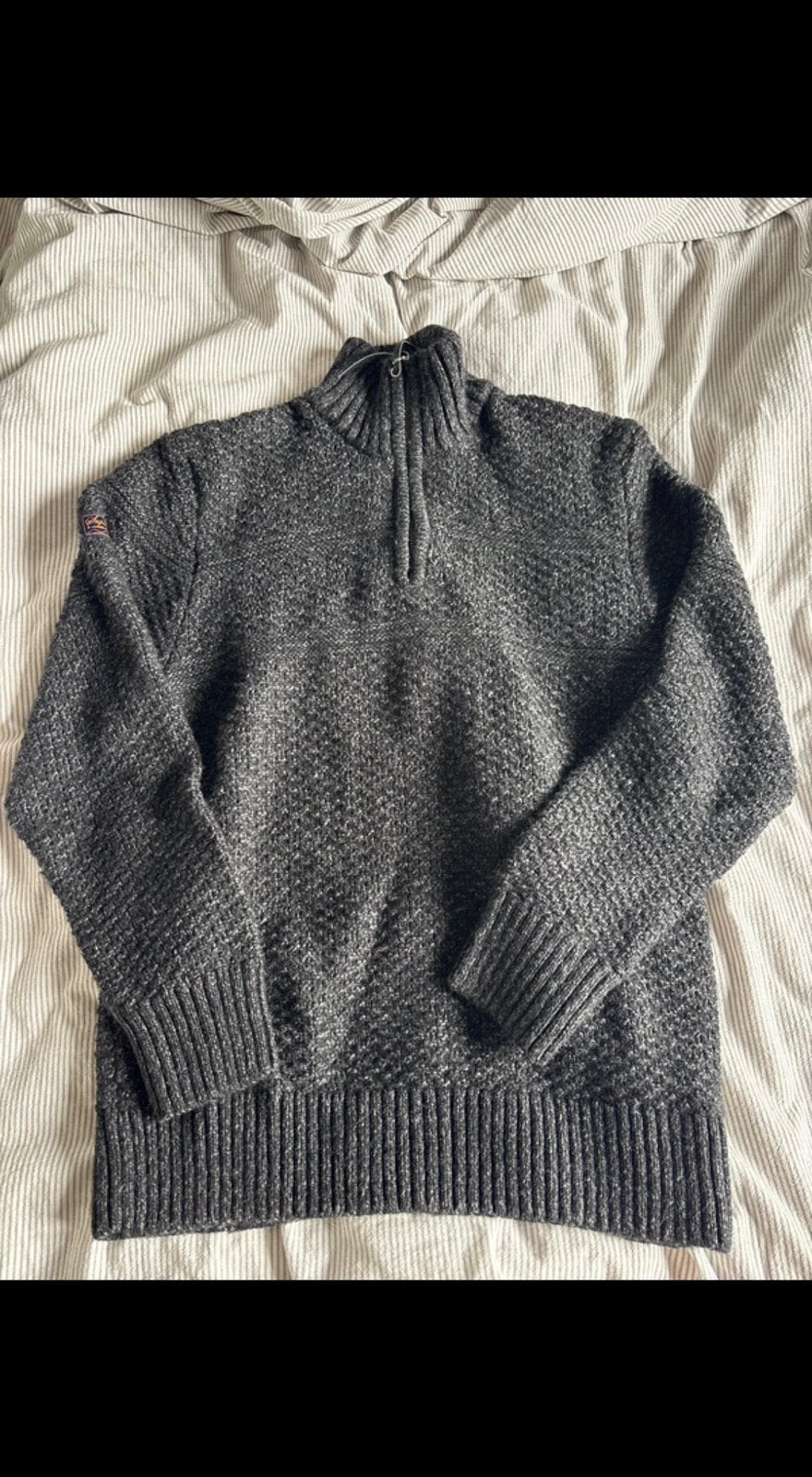 Pull hiver superdry, Envoi, Comme neuf