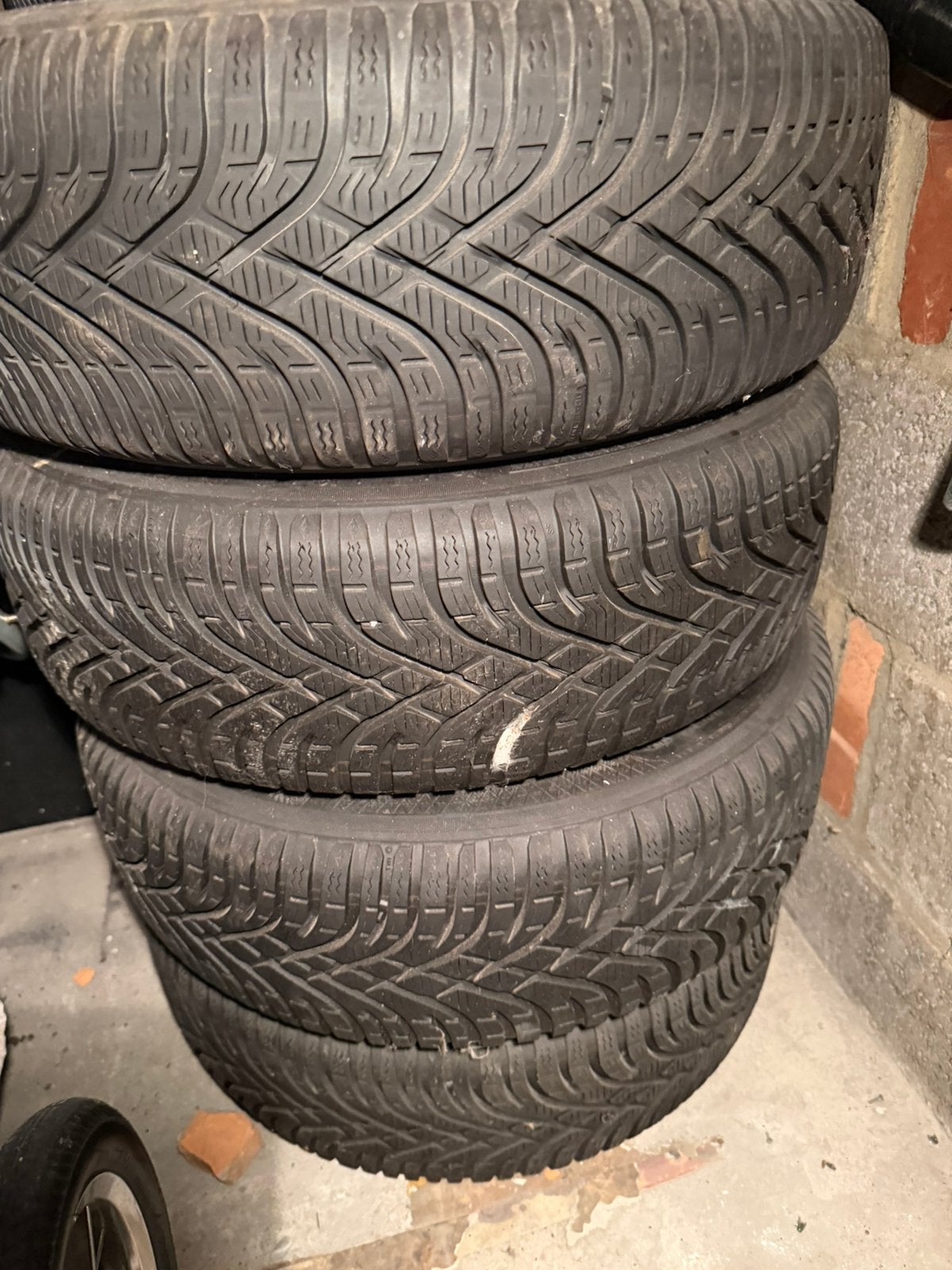 Winter banden, Ophalen, Gebruikt, 15 inch, Band(en)