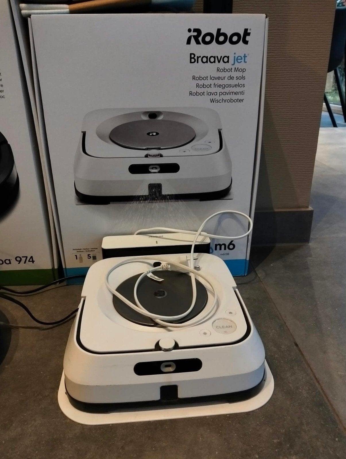 iRobot Braava jet m6 dweilrobot inclusief wasbare doeken, Ophalen, Gebruikt