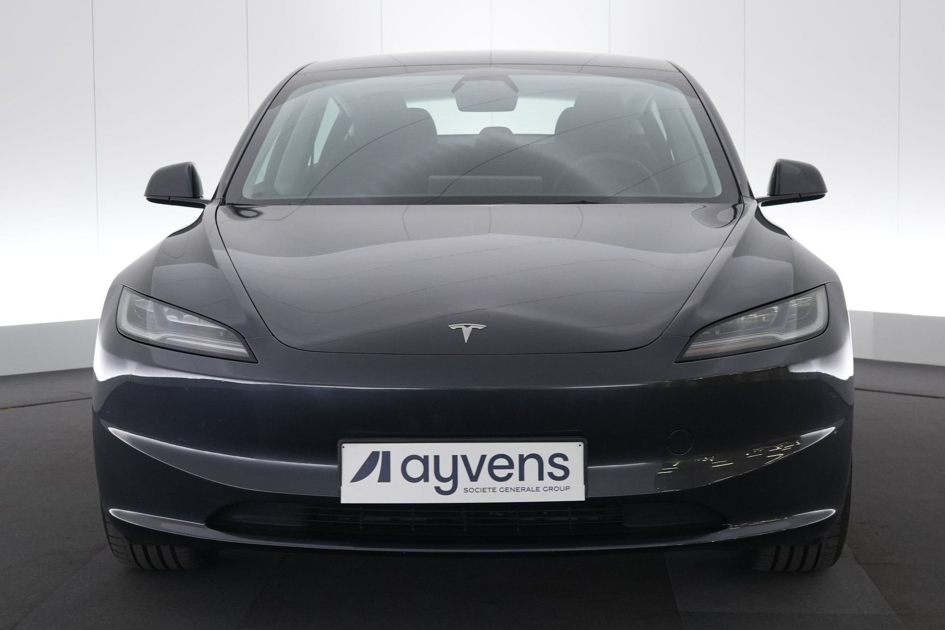 (2EHJ634) TESLA MODEL 3, Autos, Tesla, Cuir, Argent ou Gris, Achat, 4 portes