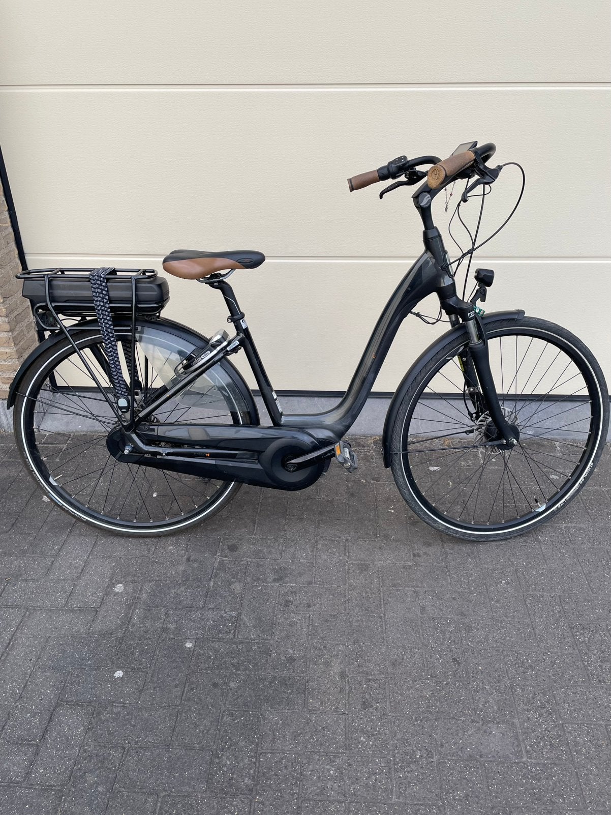 Elektrisch hybride fiets “Giant - Elegance”, Fietsen en Brommers, Ophalen, Giant, Zo goed als nieuw, 47 tot 51 cm