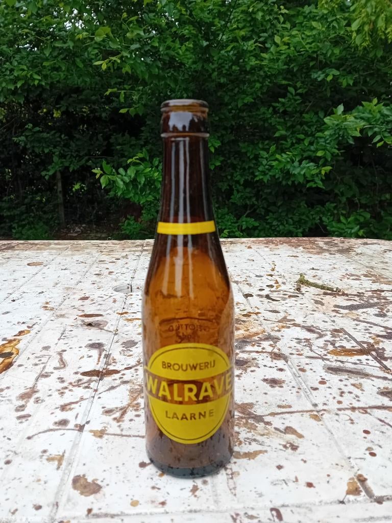 Oude vintage bierfles brouwerij Walrave Laarne, Ophalen of Verzenden