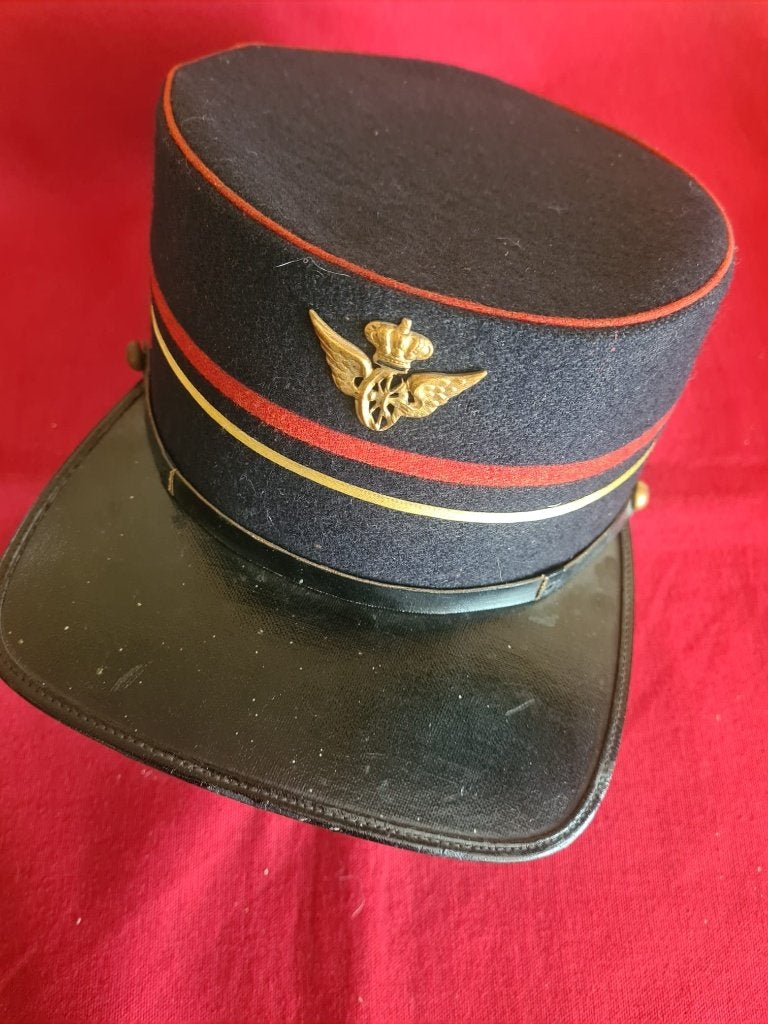 NMBS oud Kepi ​​van de voorman van de spoorwegbouw, Verzamelen, Ophalen of Verzenden, Gebruikt, Trein
