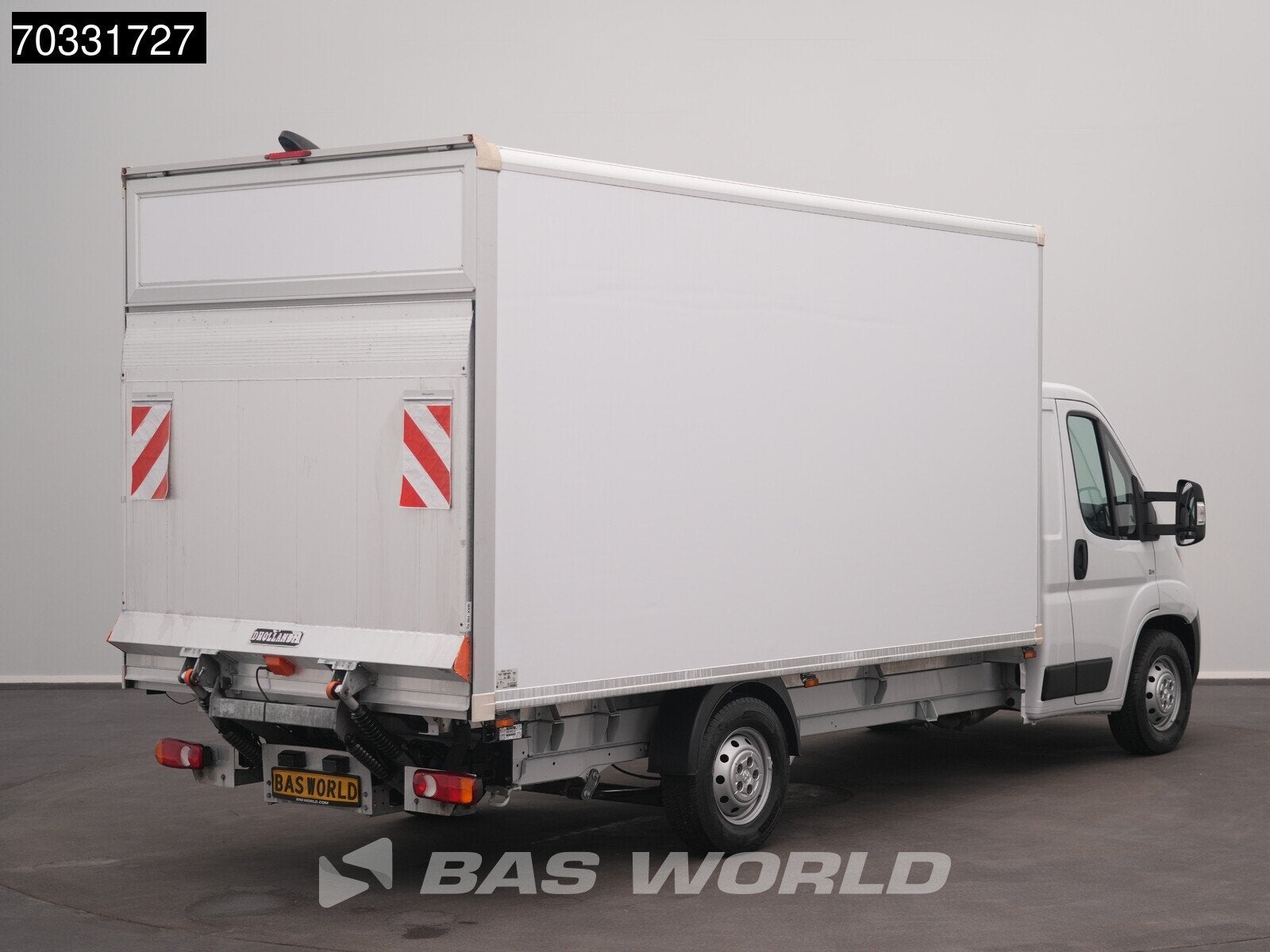 Peugeot Boxer 165PK Laadklep Bakwagen Airco Cruise Camera St, Auto's, Bestelwagens en Lichte vracht, Stof, Gebruikt, 4 cilinders