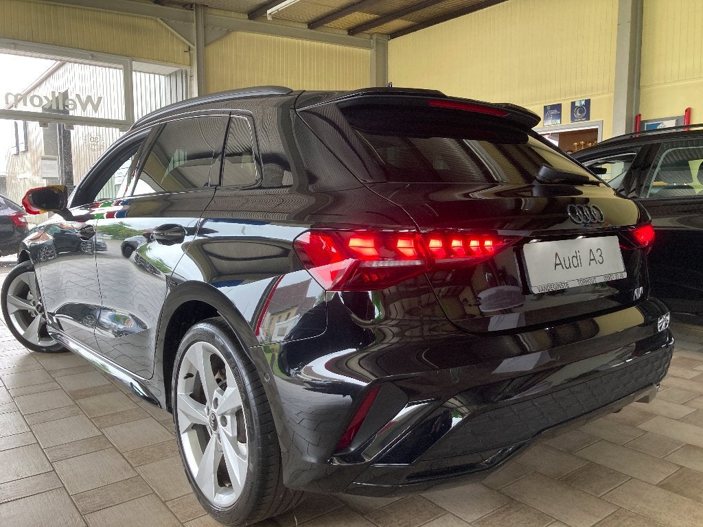 A3 -1.5TFSI - S-LINE - GPS - App -Full LED -ShadowLook, Autos, Audi, Euro 6, Entreprise, Garantie prolongée, https://public.car-pass.be/vhr/ef1d1057-5681-43ca-a2cb-b9b5449f5c8f