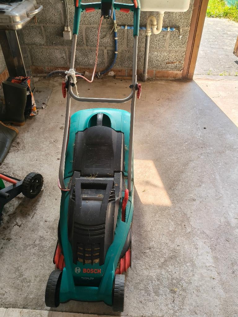 Grasmaaier bosh, Tondeuse rotative, Démarrage électrique, Comme neuf, 40 à 49 cm