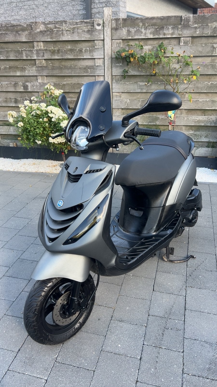 Piagio zip 4 takt 80km/u, Ophalen, Zo goed als nieuw, Zip