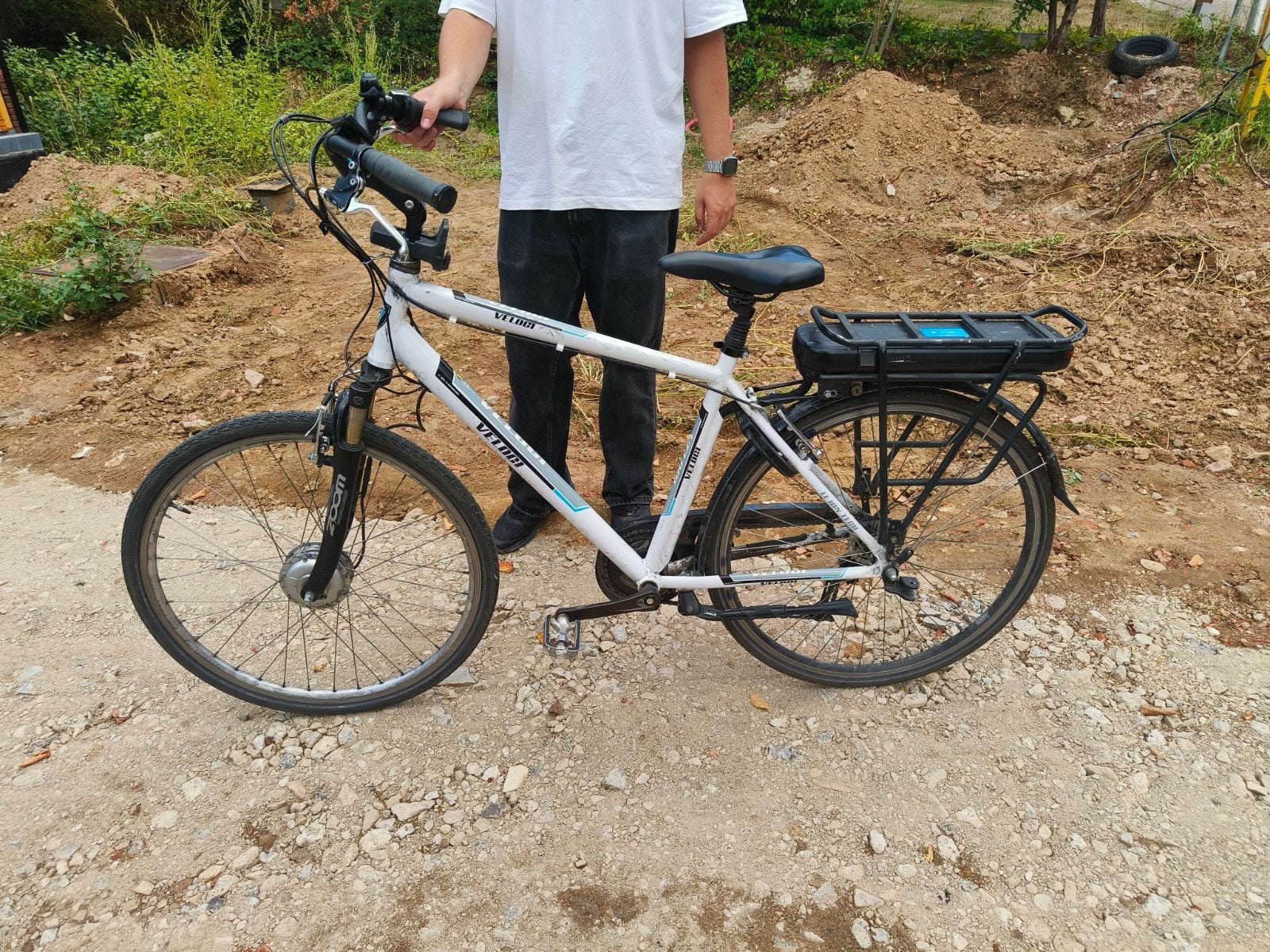 Modèle électrique Veloci pour homme avec moteur avant, Vélos & Vélomoteurs, Autres marques, 51 à 55 cm, 50 km par batterie ou plus