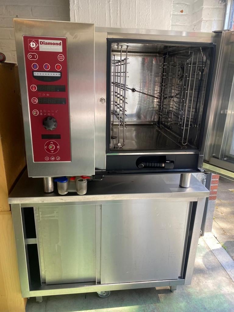 CombiFour professionnel avec table marque Diamond, Enlèvement