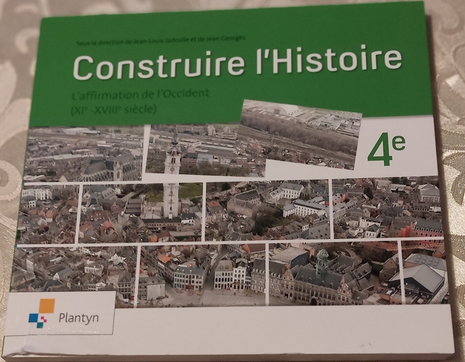 Construire l'Histoire – 4e :, Enlèvement