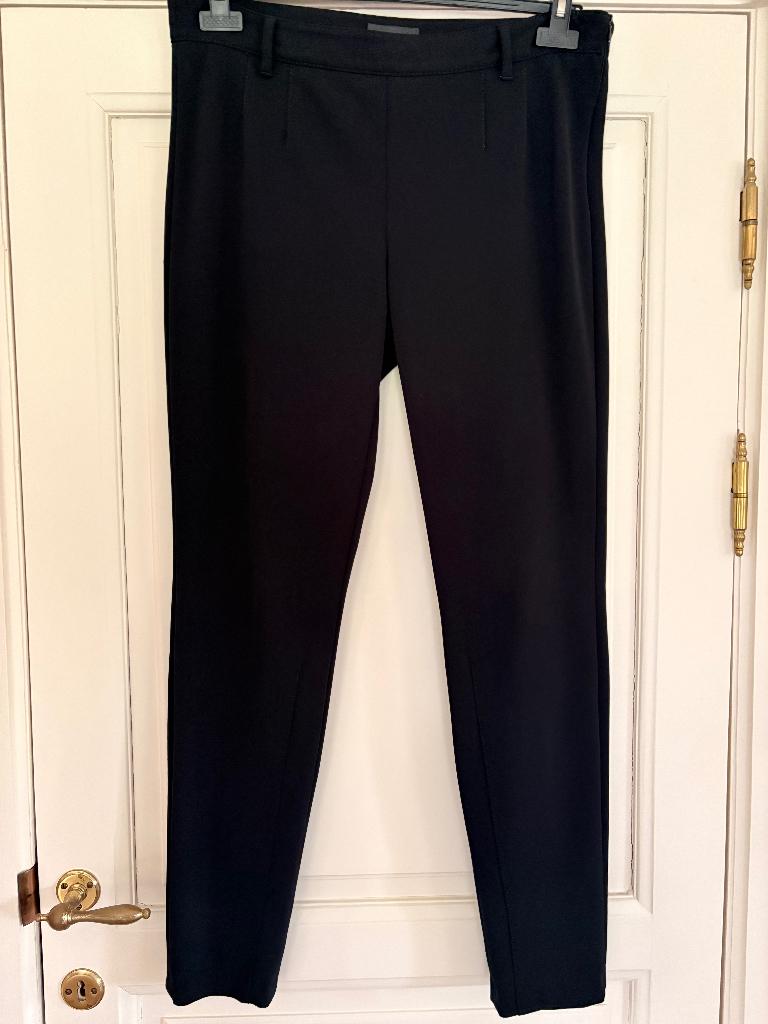 Zwarte broek merk Brax, Taille 42/44 (L), Brax, Comme neuf, Longs