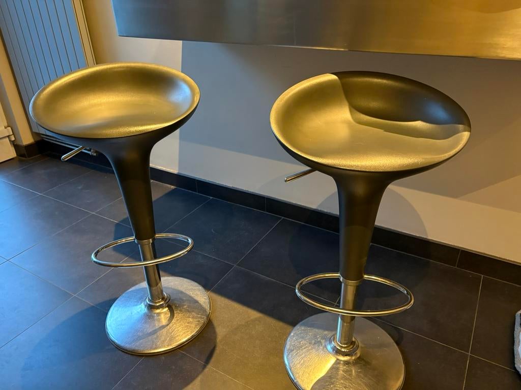 Bombo krukken MAGIS, Huis en Inrichting, 2 krukken, Ophalen, Gebruikt