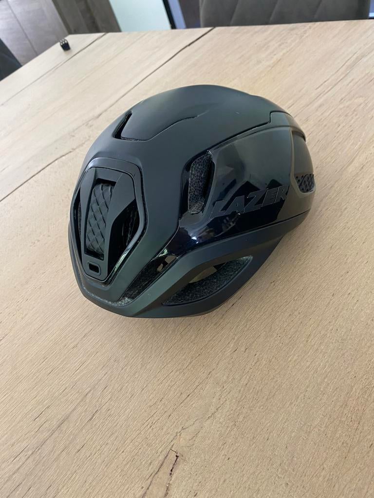 Lazer vento aero helm, Ophalen, Zo goed als nieuw, M