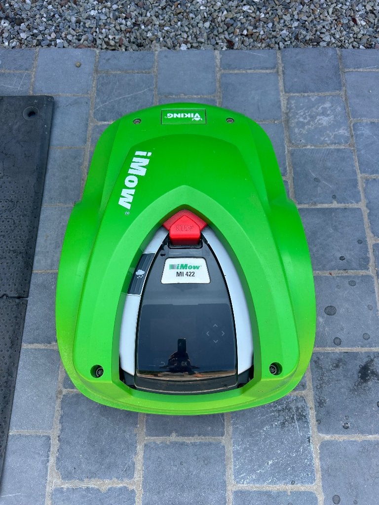 Robotmaaier, Tuin en Terras, Ophalen, Gebruikt, 20 tot 25 cm, Viking / Stihl