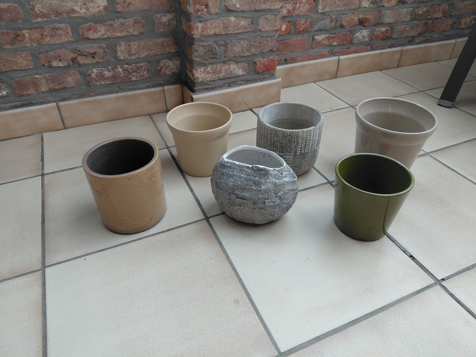 bloempotten, Ophalen, Aardewerk, Binnen