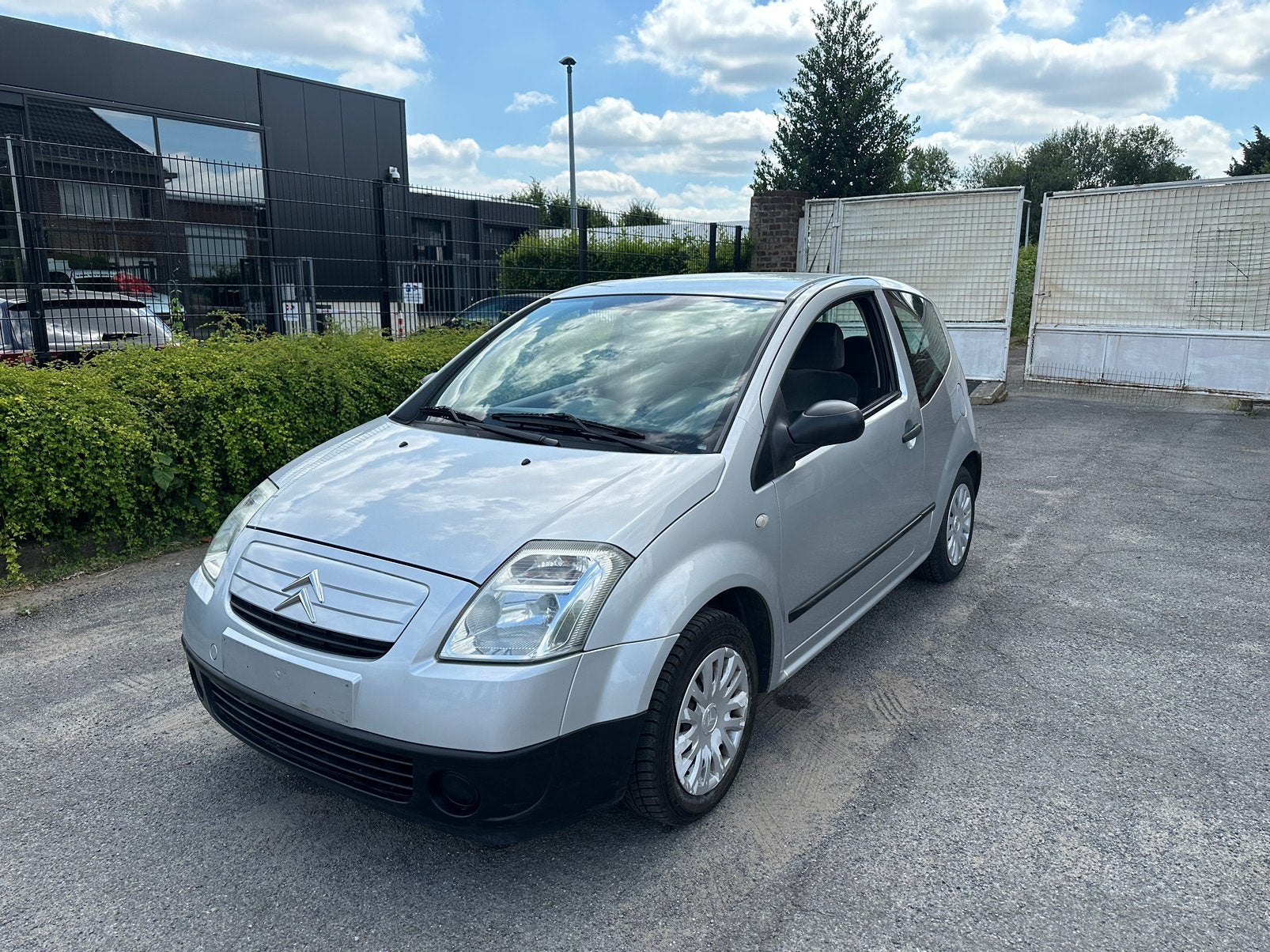 CITROEN C2 • ESSENCE • 102.000KM •, Autos, Citroën, Argent ou Gris, Achat, Entreprise, Boîte manuelle