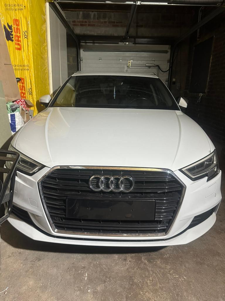 Audi A3 Sport Back - LIRE LA DESCRIPTION, Auto's, Automaat, Particulier, A3, Te koop