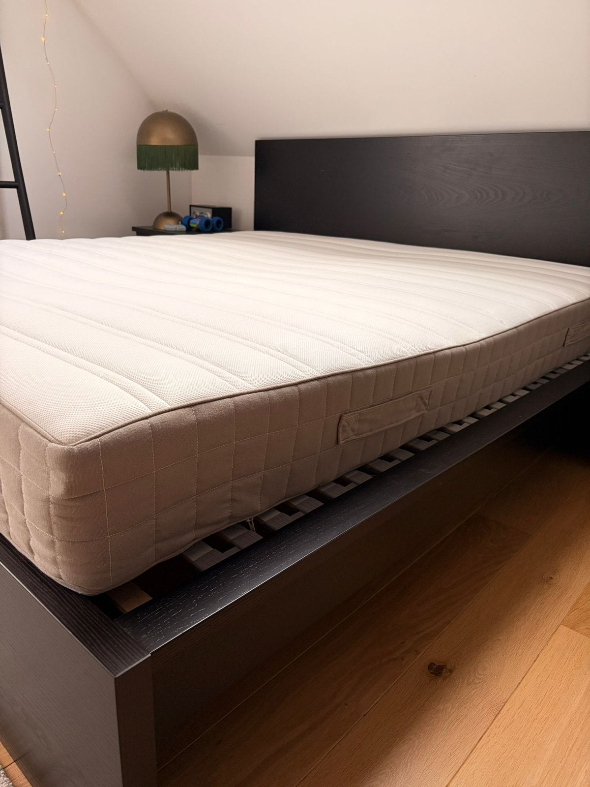 Lit MALM IKEA 180/200 noir + sommier, Comme neuf, Enlèvement, 180 cm, 200 cm