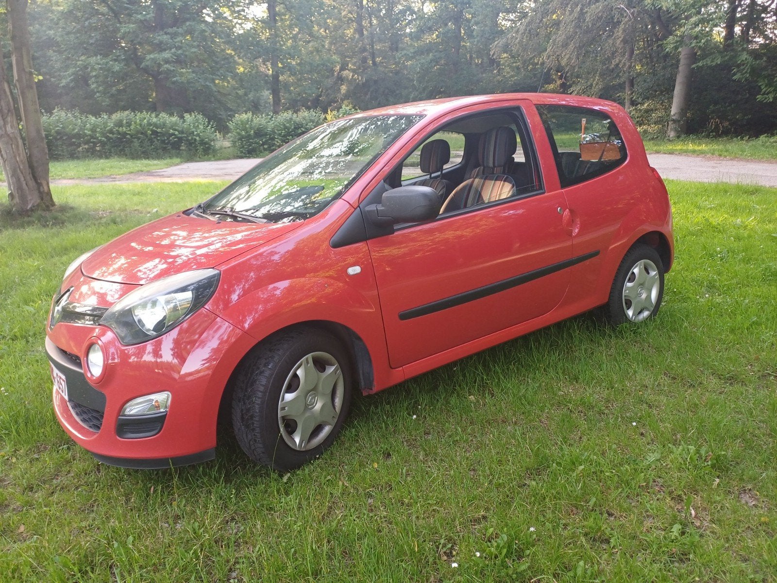 renault twingo benzine, Auto's, Voorwielaandrijving, Zwart, Handgeschakeld, Particulier
