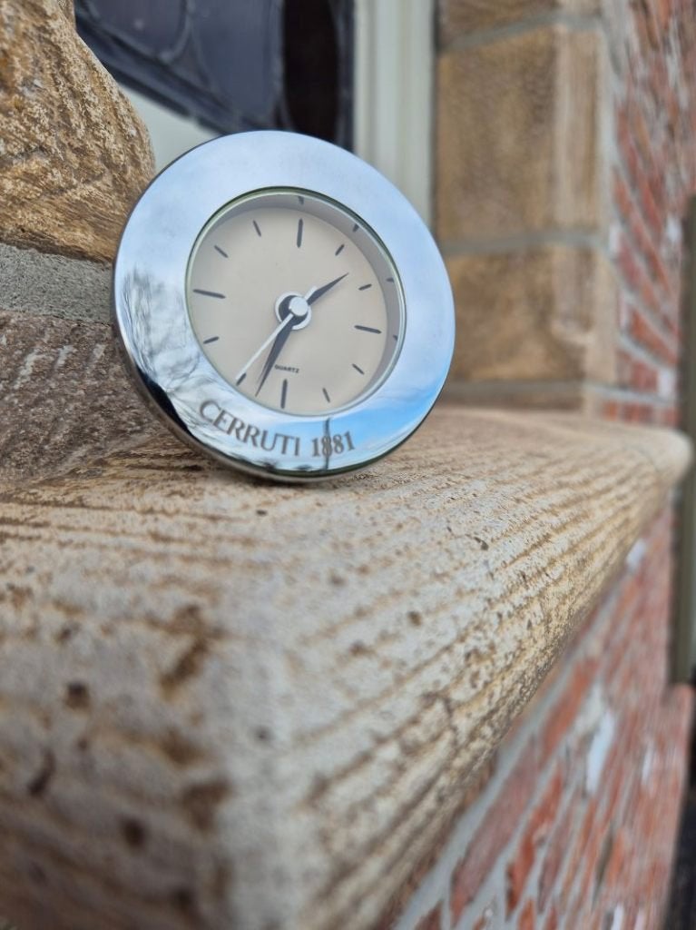 klok uurwerk in edelstaal, Analoog, Ophalen of Verzenden, Zo goed als nieuw, Modern