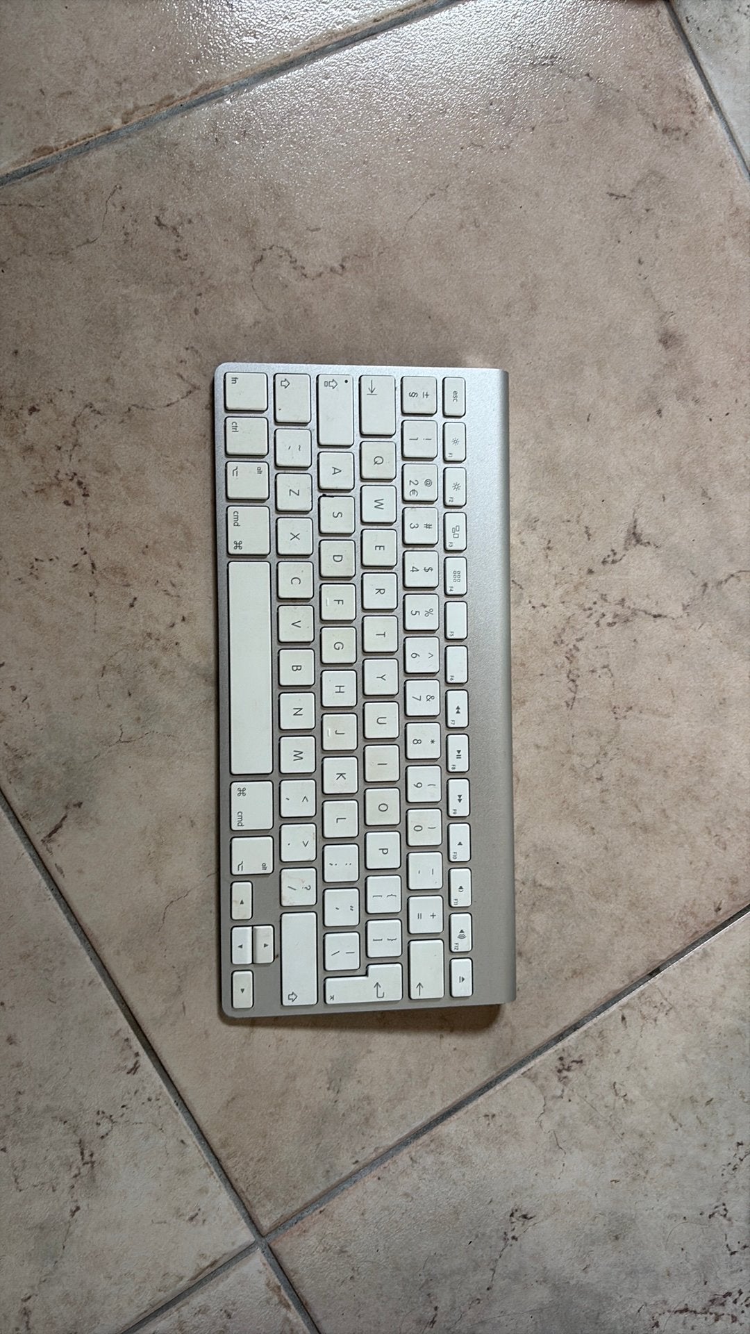 Draadloos toetsenbord Apple, Ophalen, Qwerty, Zo goed als nieuw, Draadloos
