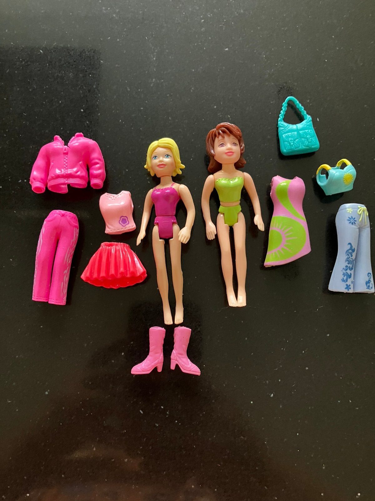Vintage Polly Pocket 2 poupées + vêtements + accessoires, Enlèvement ou Envoi, Utilisé