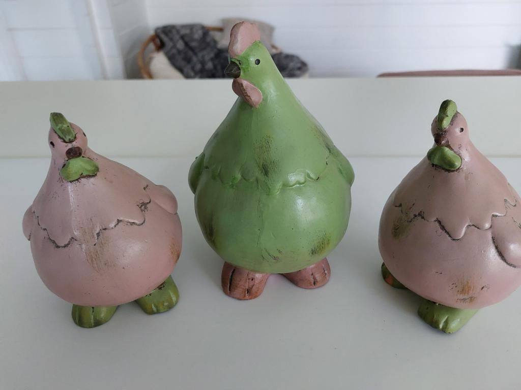 3 decoratieve kippen, Ophalen, Zo goed als nieuw
