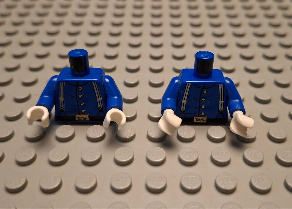 2x Torso Western Cavalry Uniform No:973px42c01, Enlèvement ou Envoi, Comme neuf, Lego