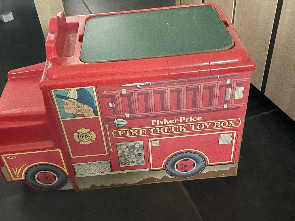 Vintage Fischer price Fire truck toy box, Ophalen, Gebruikt
