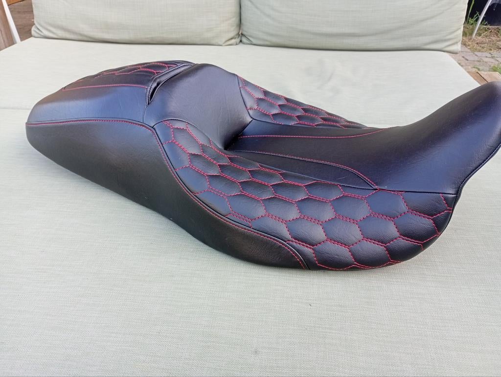 Custom Road/street Glide zadel rood, Motoren, Ophalen