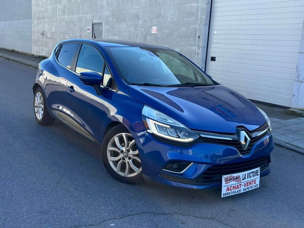 Renault CLio 5 Portes 2017 année 1.5 DCI 81kw 0032478767323, Voorwielaandrijving, Euro 6, 4 cilinders, Leder en Stof