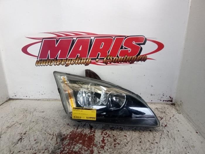 Phare droit d'un Ford Focus, Autos : Pièces & Accessoires, -, -, 3 mois de garantie, -