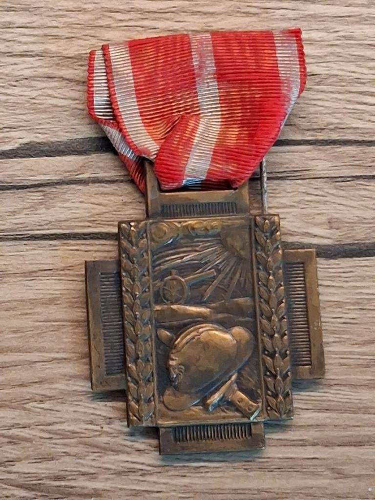 Croix de sapeurs-pompiers belge, Envoi
