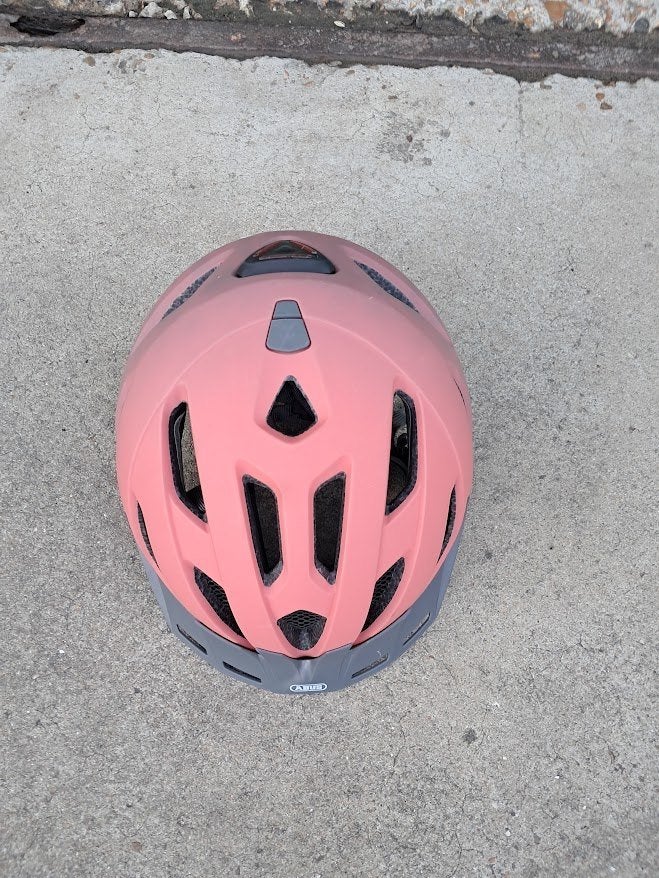 ABUS Urban-I 3.0 fietshelm roze - met achterlicht - 52-58 cm, Fietsen en Brommers, Ophalen, Zo goed als nieuw, ABUS, M