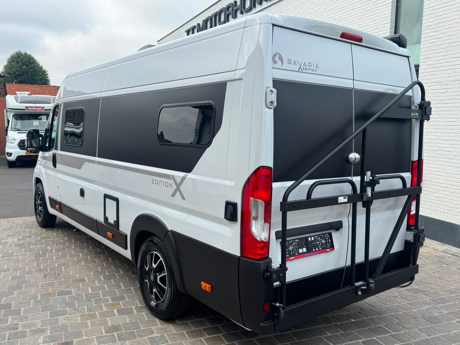 Fiat Ducato Pilote Bavaria X Edition, Caravanes & Camping, Fiat, Boîte manuelle, Douche, Diesel