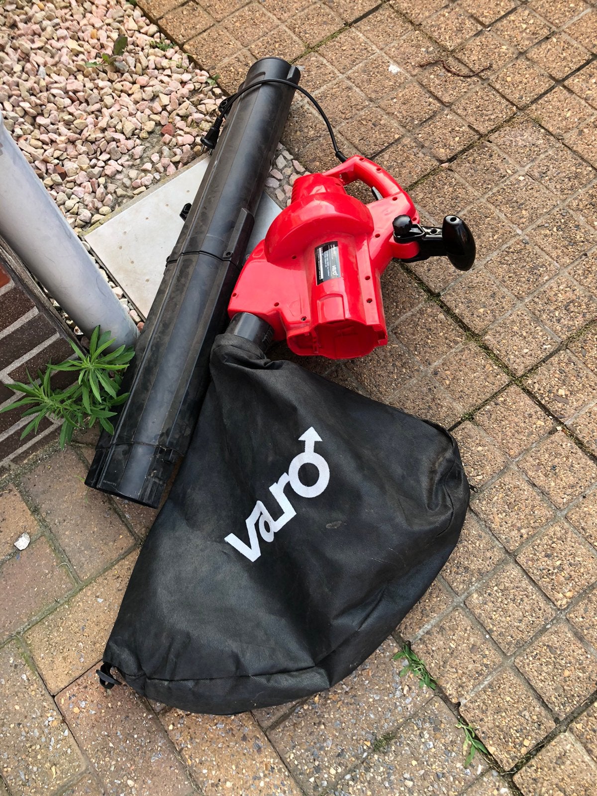 Bladblazer 3000 watt Varo, Tuin en Terras, Ophalen, Zo goed als nieuw