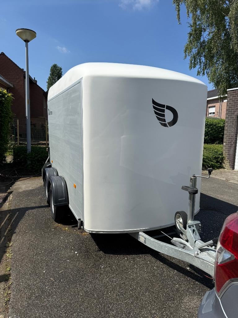TE HUUR ;Gesloten aanhangwagen rijbewijs BE  zie info., Auto diversen, Aanhangers en Bagagewagens, Ophalen, Gebruikt
