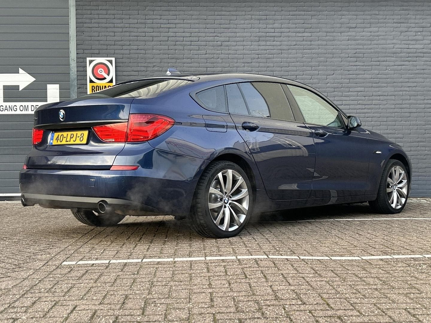 BMW 535 Gran Turismo 5-serie 535i High Executive | € 4.500,-, Auto's, Automaat, Beige, Blauw, Bedrijf