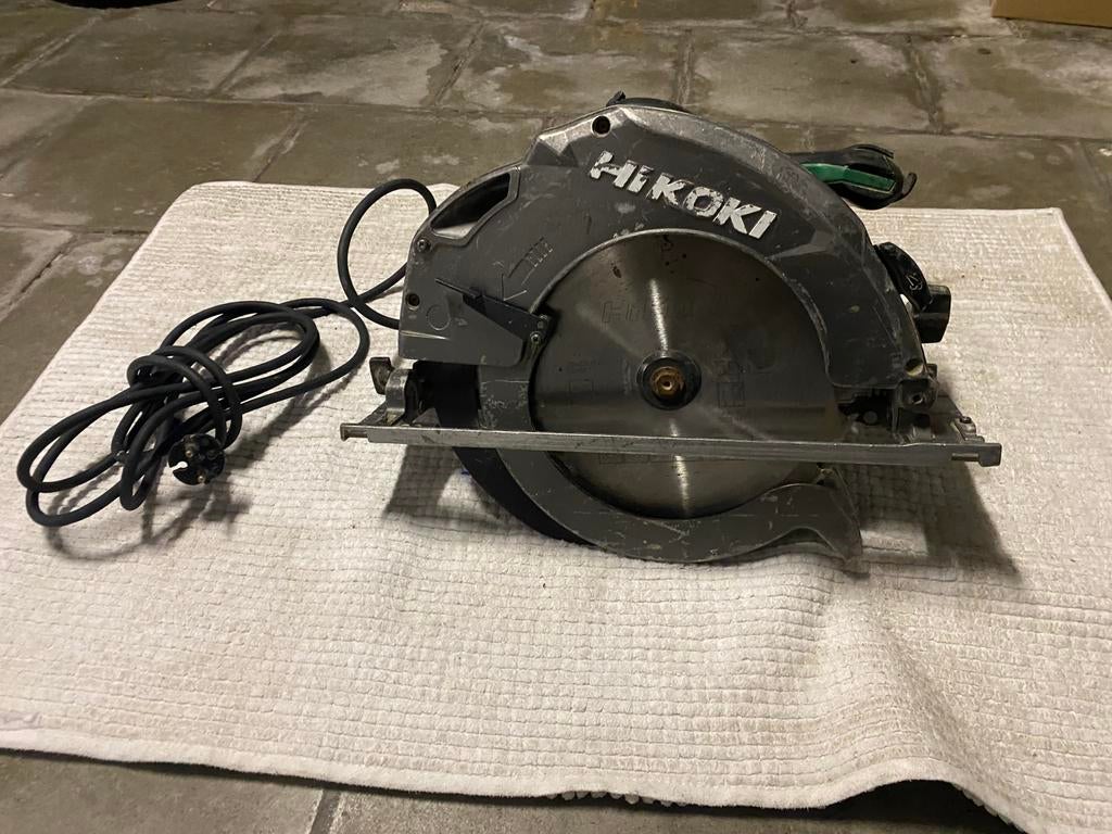 Hikoki Cirkelzaag, Bricolage & Construction, Enlèvement, Utilisé, 1200 watts ou plus, Scie circulaire